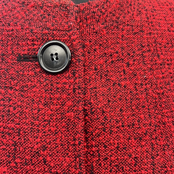 Red blazer - Picture 2 of 6